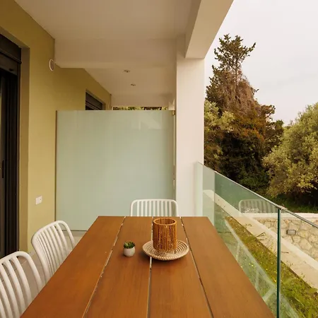 Apartament Charisma *